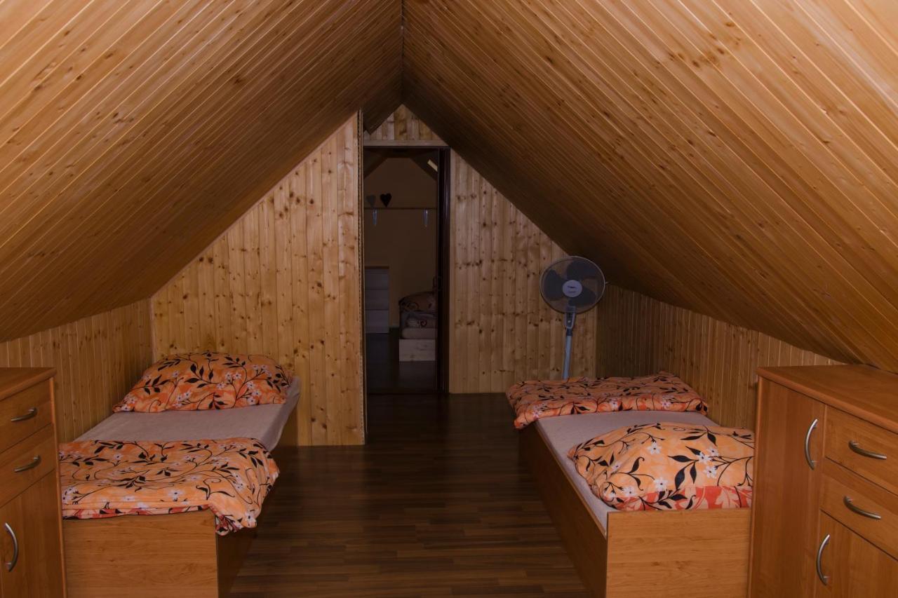 Sklep U Maliku Lodge Drnholec